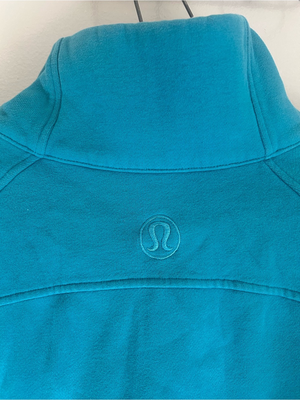 Lululemon Scuba Women’s Teal Fleece Pullover Sweater